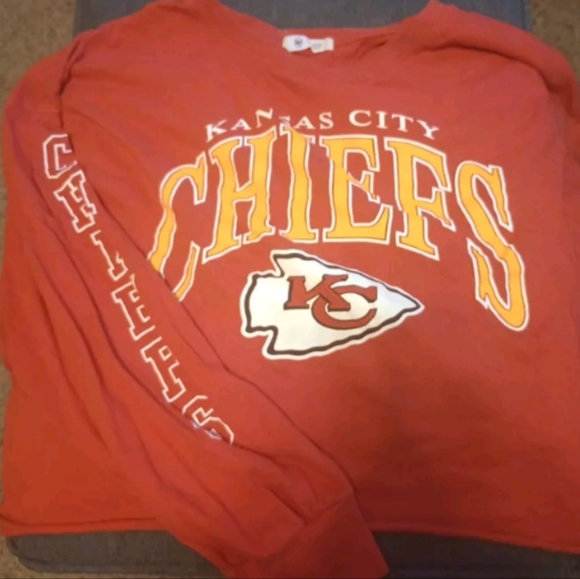 Kansas City Chiefs long sleeve crop shirt - Picture 1 of 1